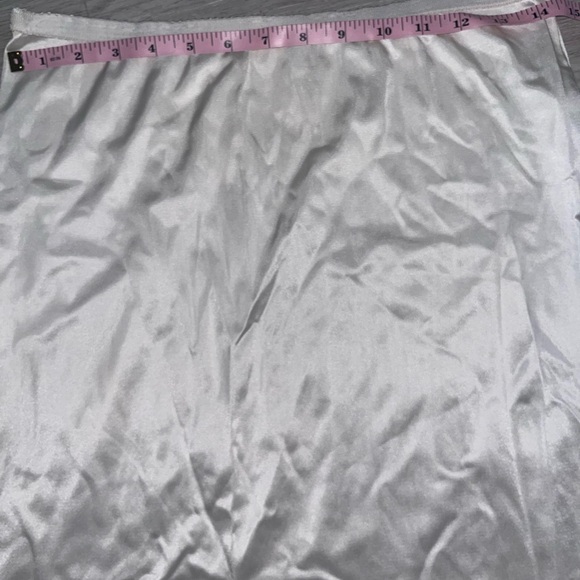 White lace trim midi slip skirt medium - Picture 4 of 8